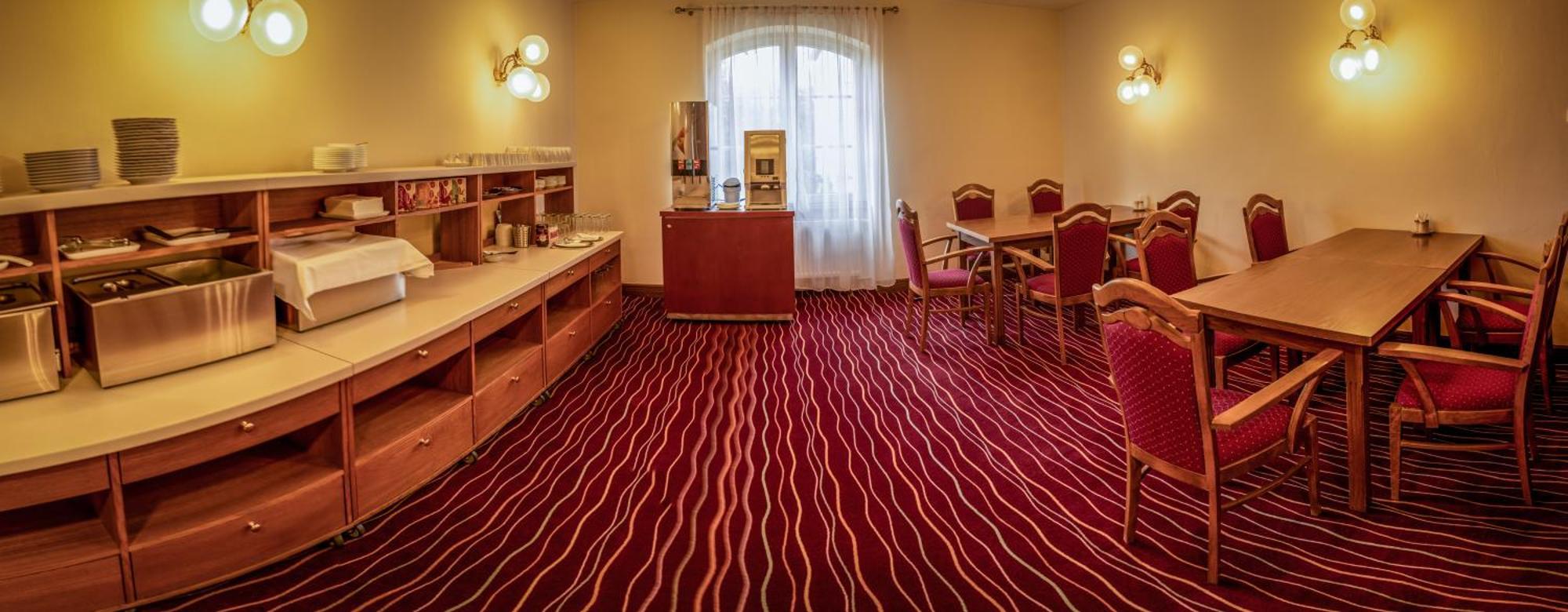 Hotel Brixen Havlíčkŭv Brod Dış mekan fotoğraf
