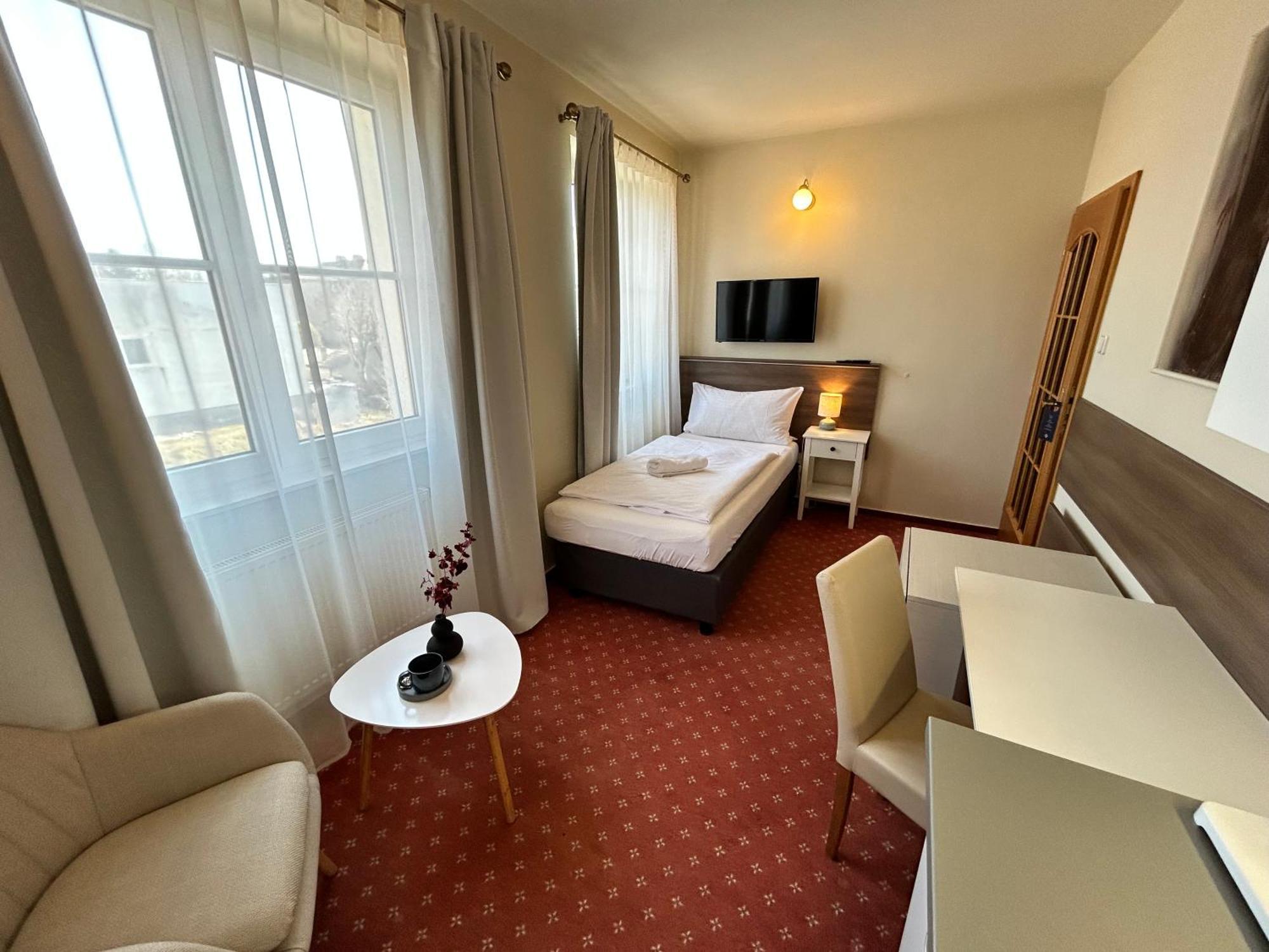 Hotel Brixen Havlíčkŭv Brod Dış mekan fotoğraf